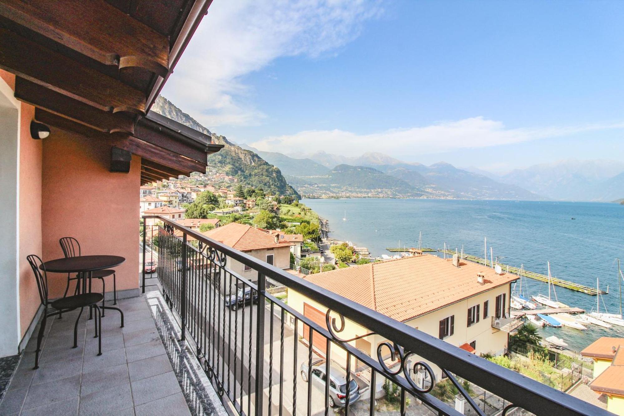 Appartamento Al Porto Pianello Del Lario المظهر الخارجي الصورة